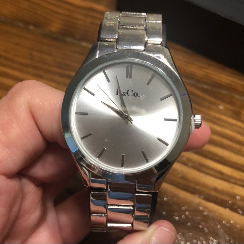 NWT L & C Timepieces and Leather Wallet Set
